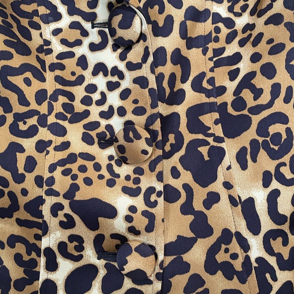 Cache Cheetah Long Jacket with RED lining, rolled sleeves and pockets! STUNNING! - Picture 5 of 10